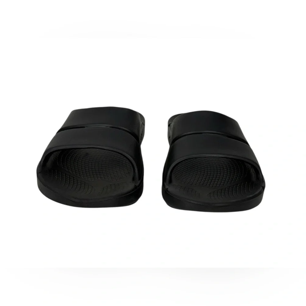 OOFOS OOahh Slides Womens US 9 Mens US 7 Recovery Footwear Sandals Black